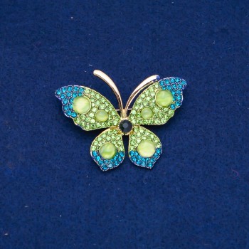 Ausverkauf! Brosche Schmetterling aus goldfarbenem Metall, grüne und blaue Strasssteine, Perlen 34x50 mm +
