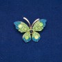 Brosche Schmetterling aus goldfarbenem Metall, grüne und blaue Strasssteine, Perlen 34×50 mm +