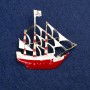 Brosche Schiff – goldfarbenes Metall und Emaille, 53 × 50 mm +
