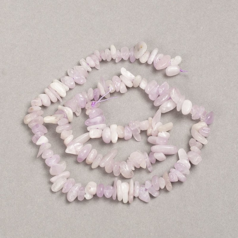 Kunzit-Nuggets auf Schnur, Naturstein, 8×3 mm + -, Länge ca. 39 cm +