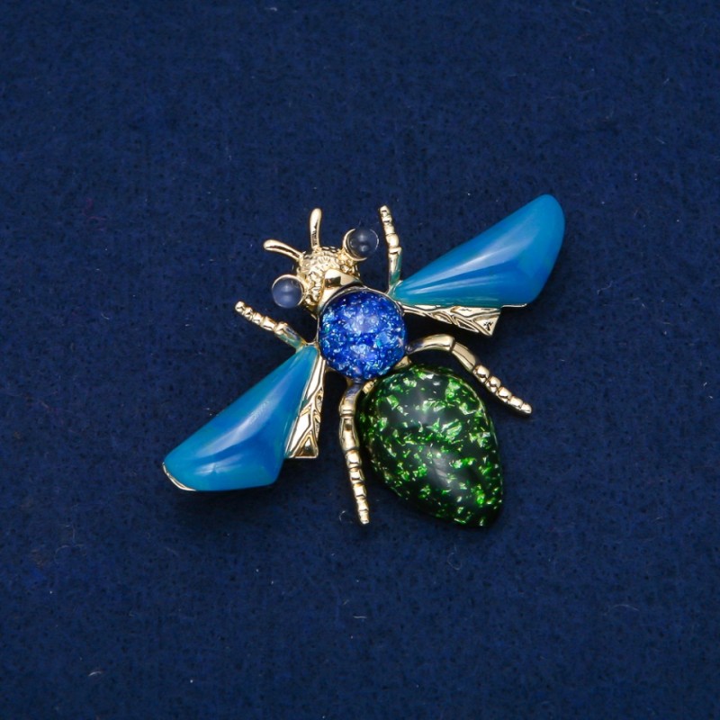 Brosche Schmetterling aus goldfarbenem Metall 47 × 62 mm +