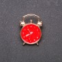 Brosche 'Wecker' rote Emaille und gelbes Metall, 20×27 mm