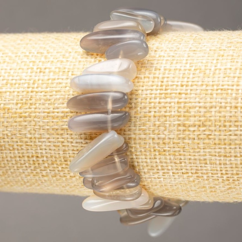 Elastisches Armband aus Naturstein Rauchachat Splitter 'Nadel', Durchmesser 13-22×3-6 mm, Länge 18 cm +