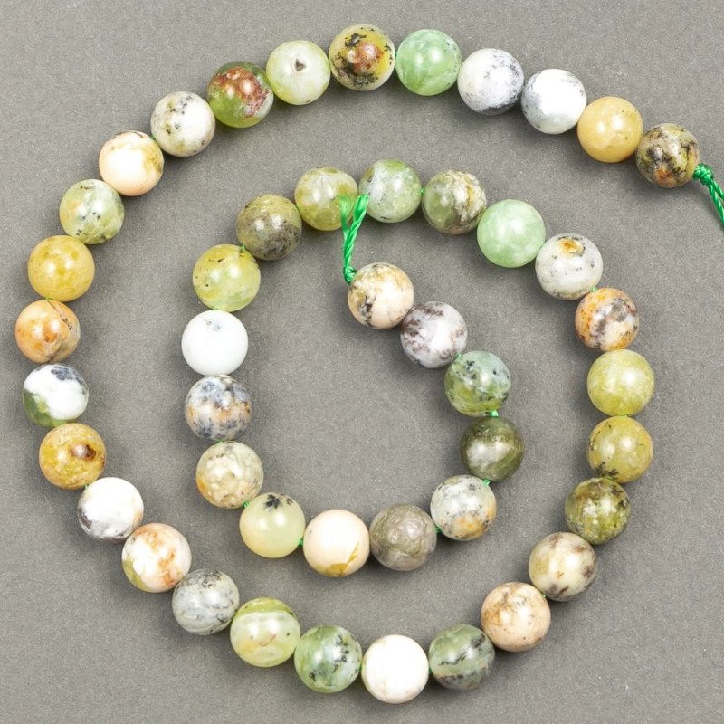 Natürlicher Grüner Opal auf Schnur, Durchmesser 10 mm, Länge 39 cm +