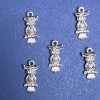 Schmuckzubehör Anhänger Eule am Ast, 2 cm, Verpackung 20 g, ±12 Stück