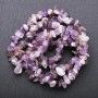 Amethyst-Chips aus natürlichem Stein, ca. 7×3 mm, Länge 80 cm, auf Schnur
