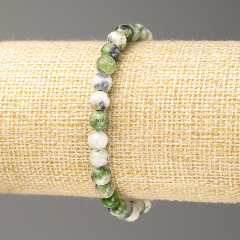 Armband aus grau-grünen und weißen Ocean-Jade-Kugeln (Kunst-Acryl), Durchmesser ca. 6 mm, Länge ca. 18 cm, glatte Kugeln auf elastischem Band