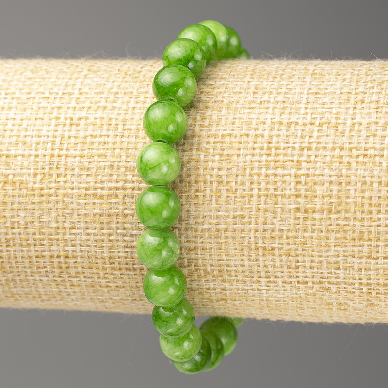 Armband aus künstlichem Nephrit (Acryl), Durchmesser ca. 8 mm, Länge ca. 18 cm, glatte Kugeln auf elastischem Band