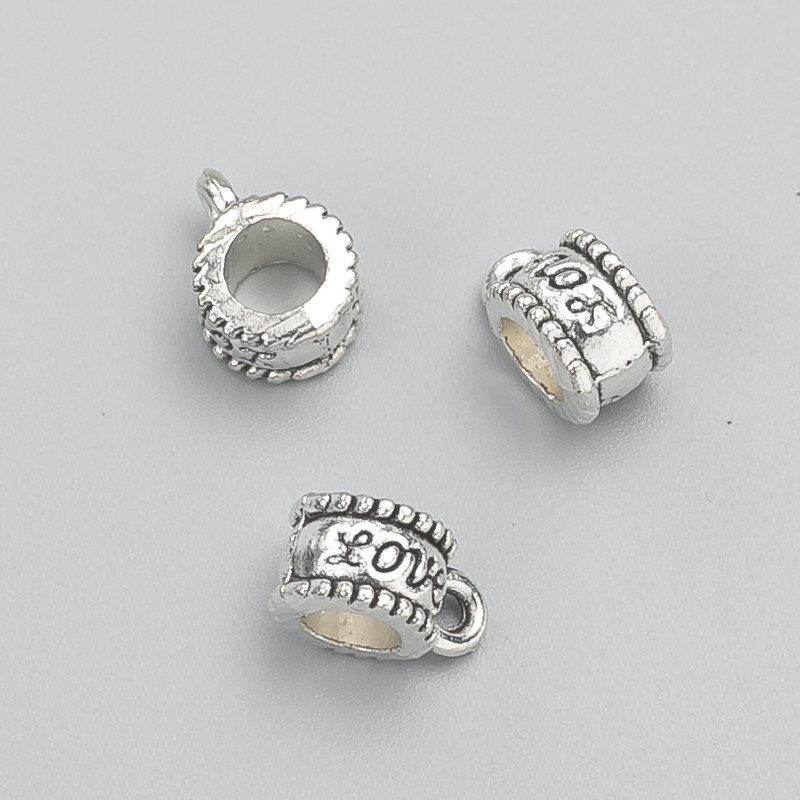 Bail-Halter „Love“, Maße 8×6×11 mm, Lochdurchmesser 4,5 mm, Verpackung 20 g ± 20 Stück