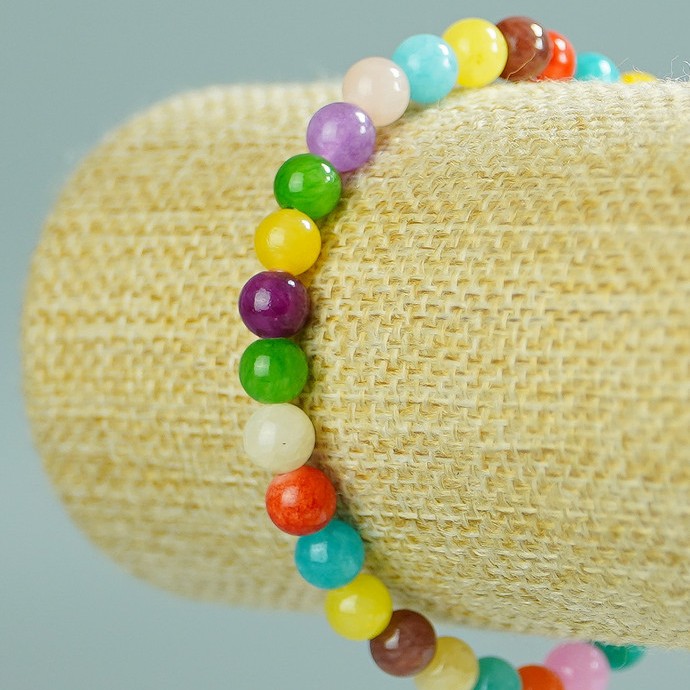 Armband Getöntes Quarz-Sortiment (künstliches Acryl), Durchmesser 6 mm (±), Länge 18 cm (Elastikarmband)