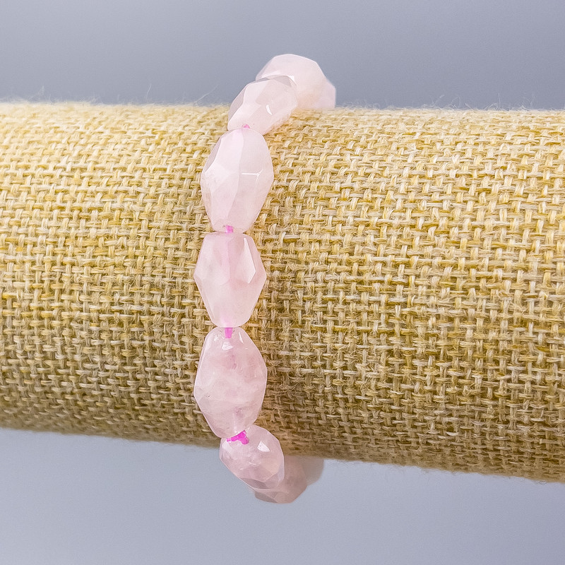 Armband aus Rosenquarz, Naturstein, facettiert, Ø ca. 15 x 10 mm, Länge ca. 18 cm (Stretch)