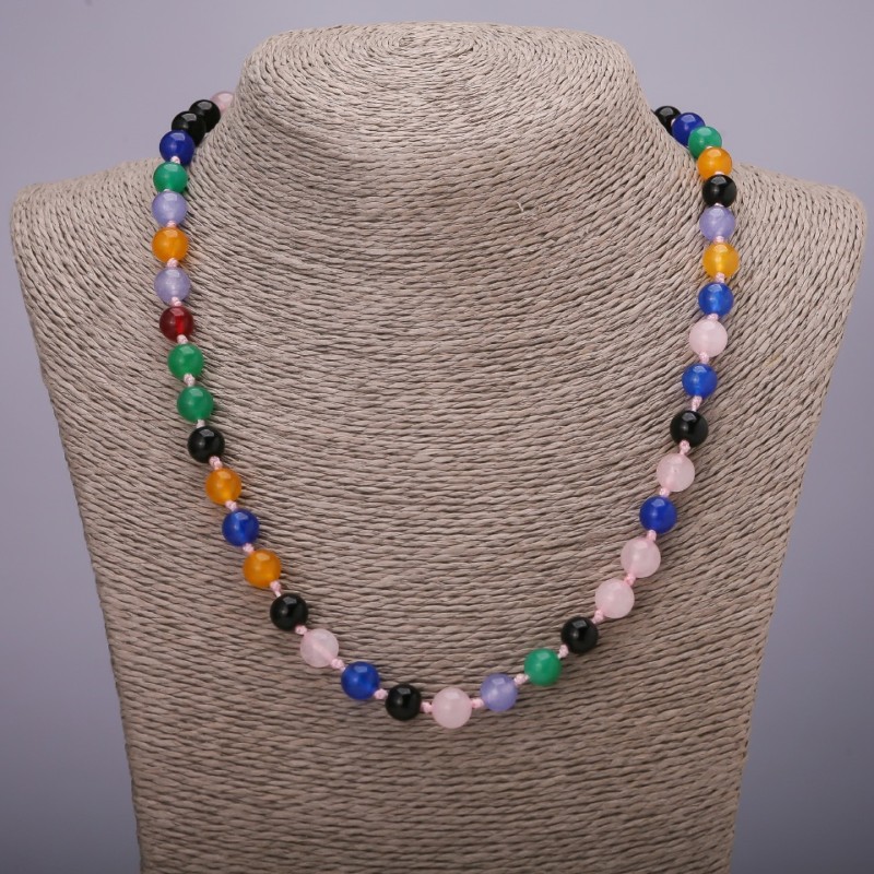 Kette aus einer Auswahl von Natursteinen, glatte Kugeln, Ø ca. 8 mm, Länge 48 cm