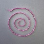 Rubin-Kubikperlen auf Schnur, natürlicher Stein, Kubusform, Durchmesser ca. 2x2 mm, Länge ca. 39 cm