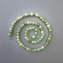 Jadeit-Naturstein, facettierte Würfelperlen, Durchmesser 5×5 mm, Länge ca. 38 cm, auf Schnur