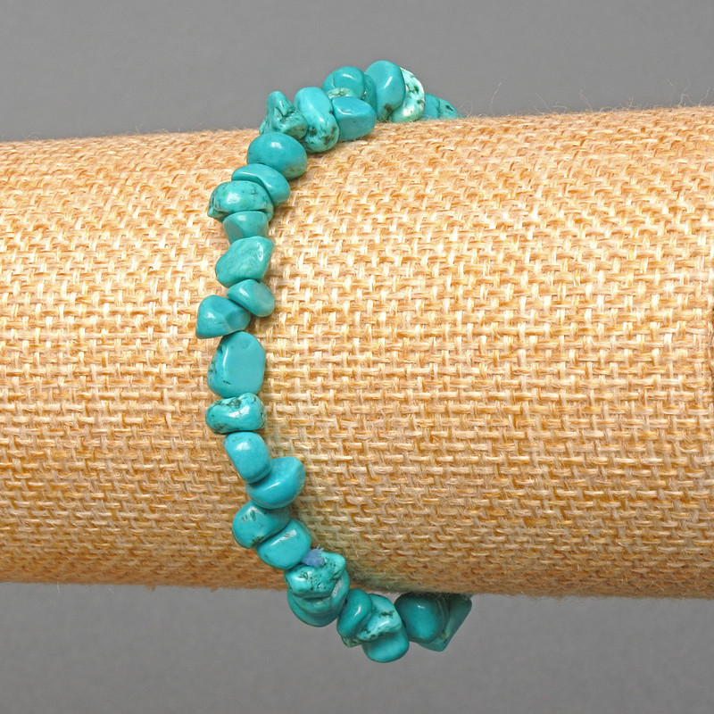 Armband aus Türkis-Chips, hellblau, Durchmesser 6×4 mm, Länge 18 cm (Stretch)